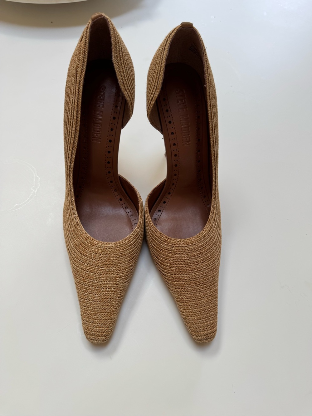 Steve Madden Tan Woven Pointed Toe Pumps